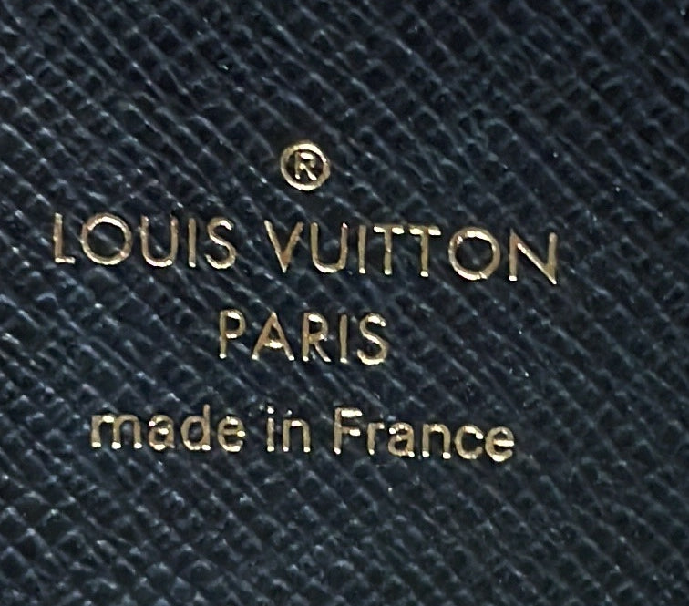 Louis Vuitton Zippy Wallet Wild at Heart Monogram Giant
