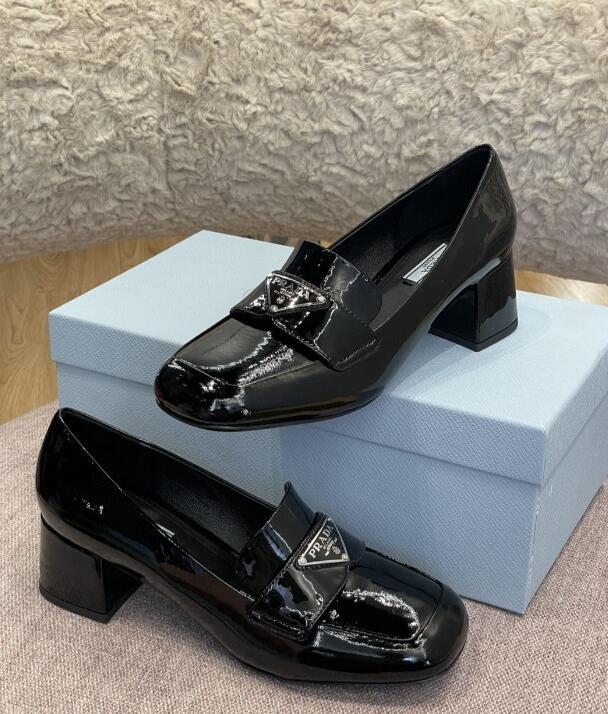 GlamyWomen Shoes - 498