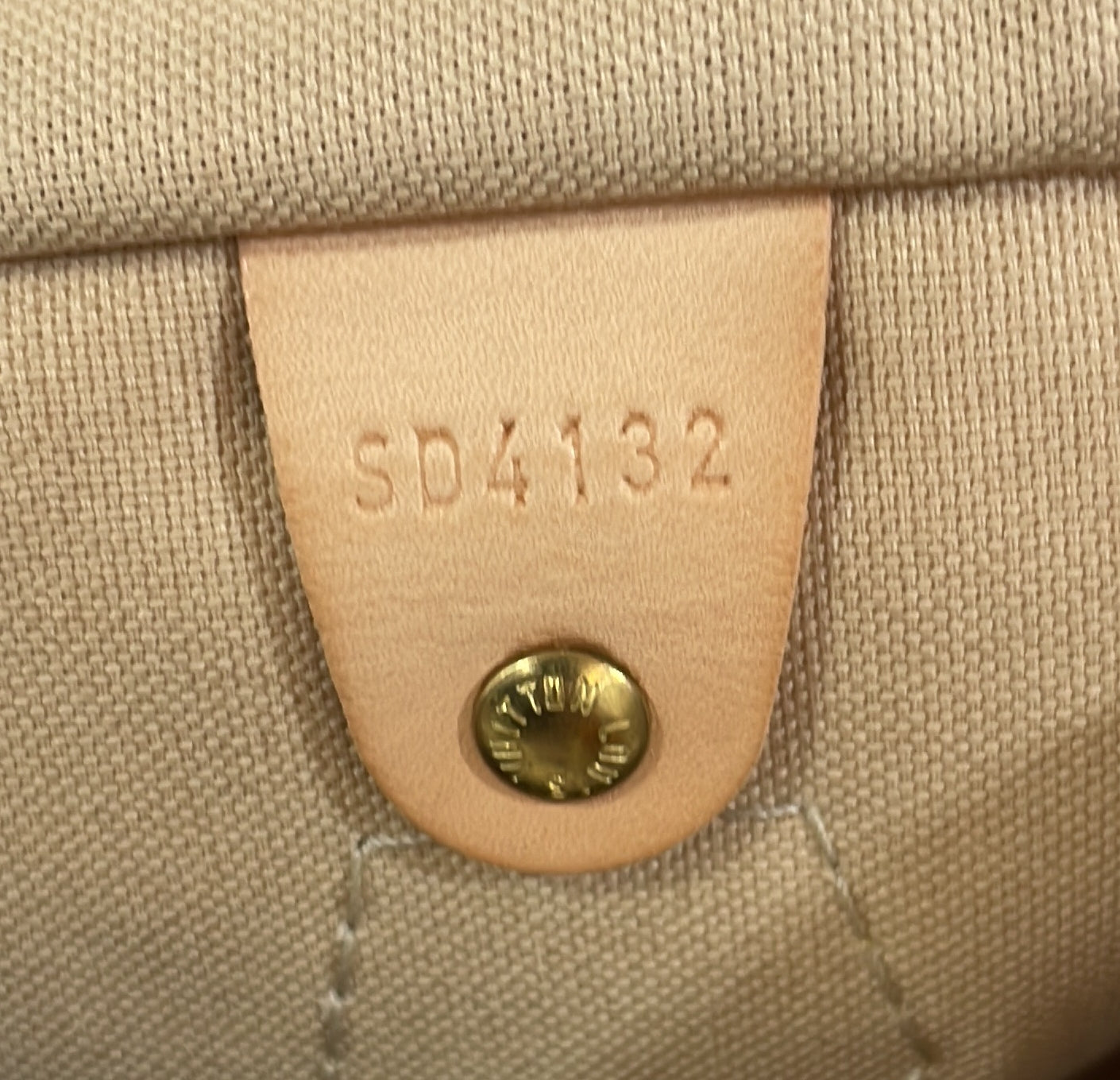 Louis Vuitton Speedy Handbag Damier 30