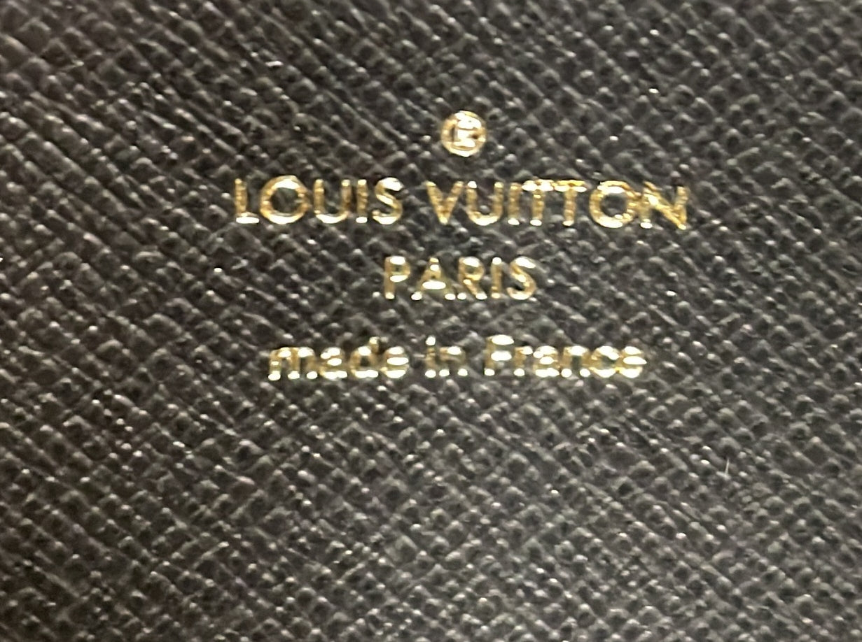 Louis Vuitton Zippy Wallet Wild at Heart Monogram Giant