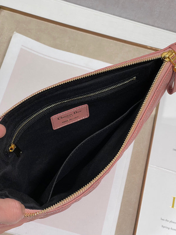 ELE - Dir Bags - 1303
