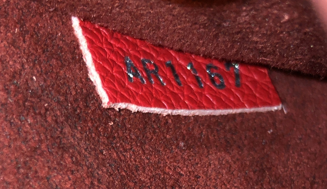 Louis Vuitton Lockmeto Handbag Leather