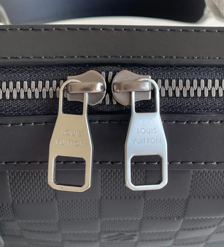 SAMC - LOV Bags - 2080