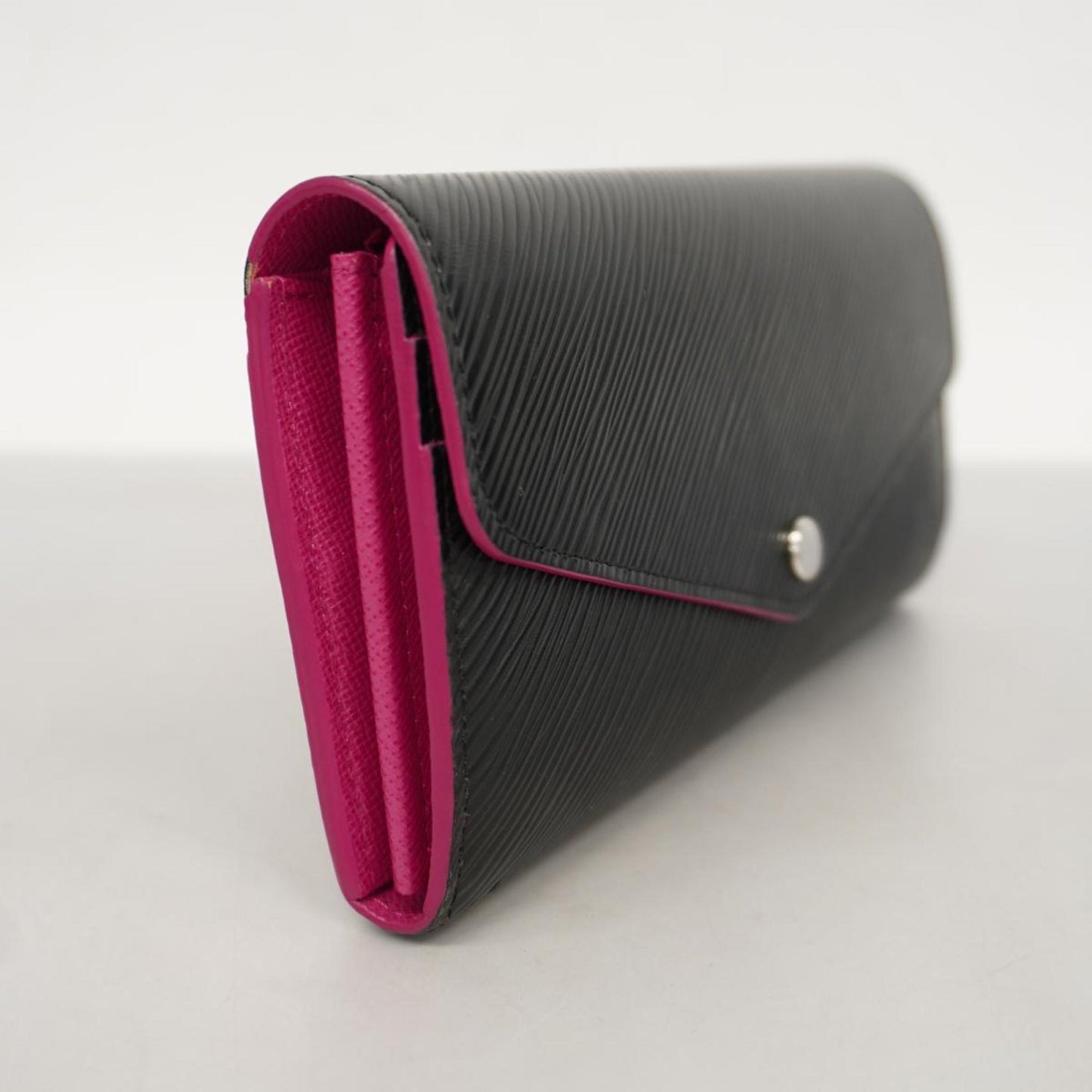 Louis Vuitton Sarah Leather Wallet ()