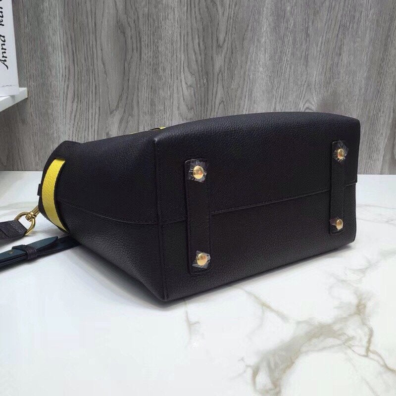 GLAMI Small Triple Stud Belt Bag For Women, Bags 14in/36cm