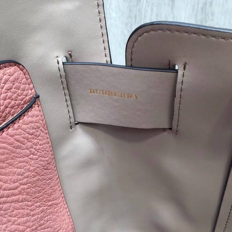 GLAMI The Small Equestrian Knight Top Handle Belt Bag PiNike For Women, Bags 14in/36cm