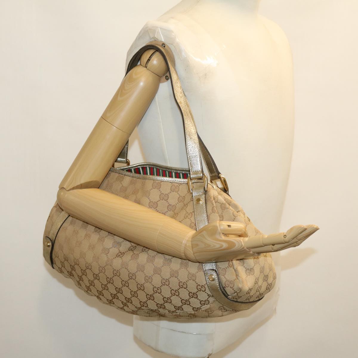 GUCCI GG Canvas Shoulder Bag Beige Silver 30333