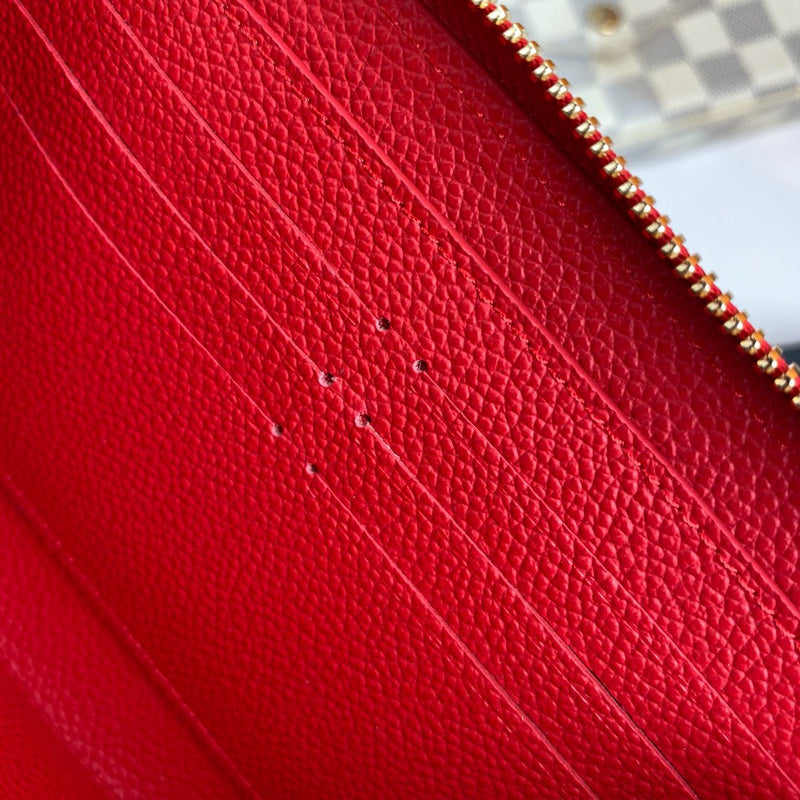 LOV2 Bags - Luxurious Bags 1820