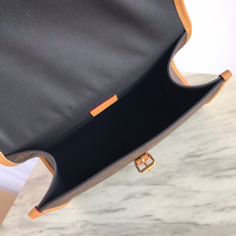 LOV2 Bags - Luxurious Bags 2612