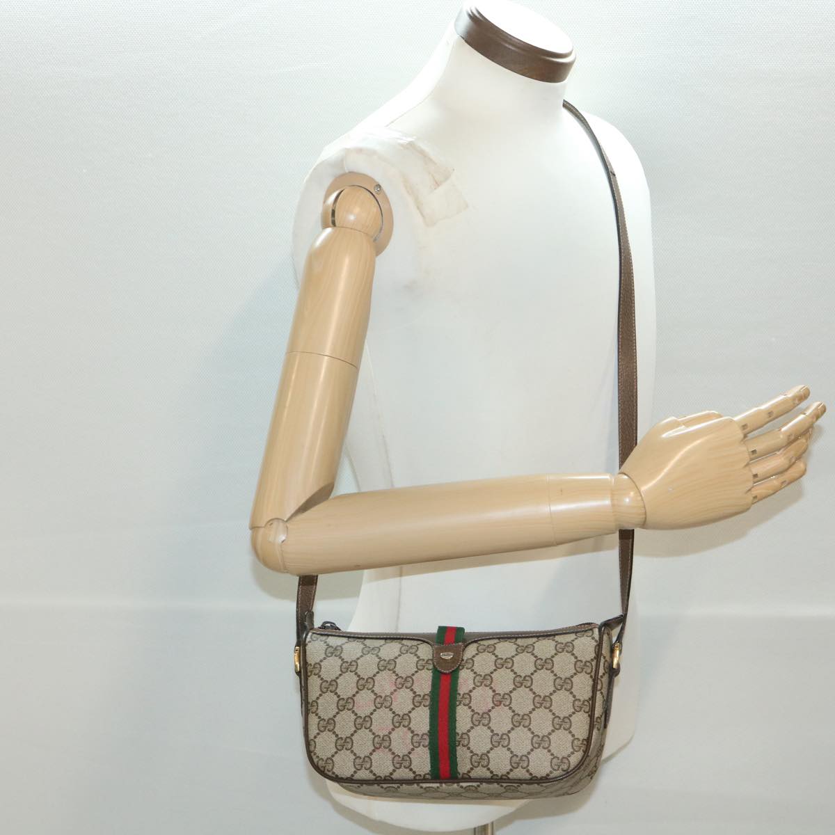 GUCCI GG Canvas Web Sherry Line Shoulder Bag Beige Red 89 02 054 38094