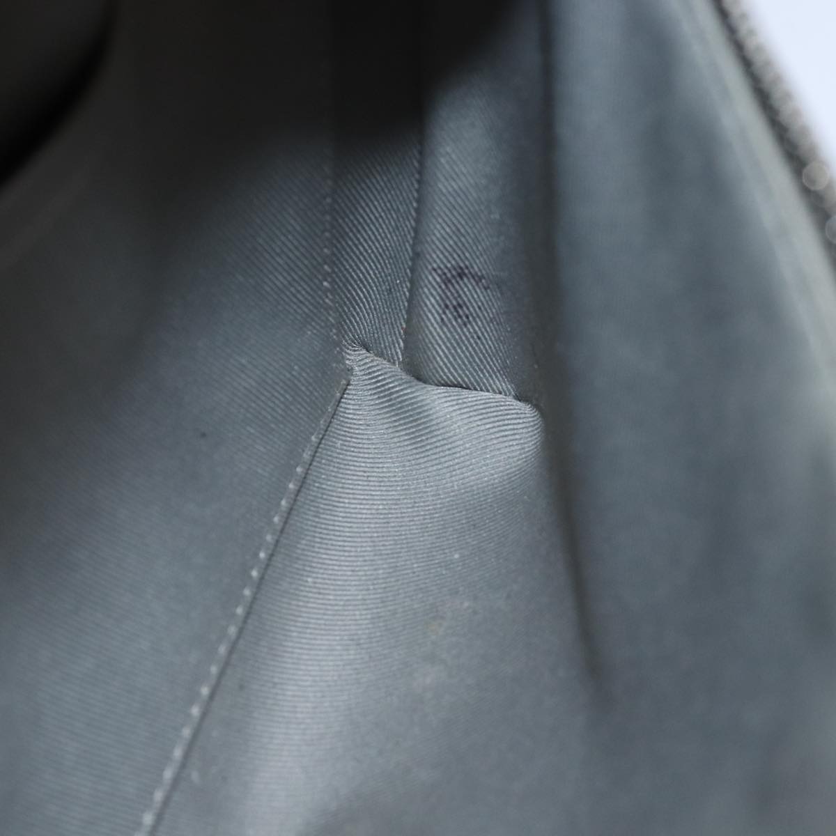 Louis Vuitton Messenger Shoulder Bag