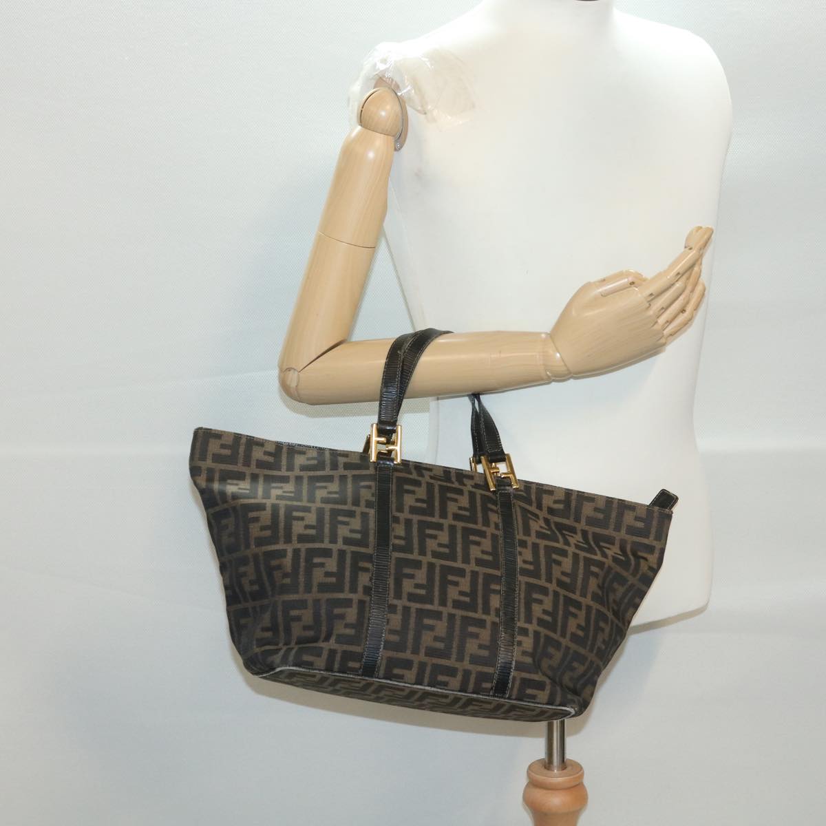 FENDI Zucca Canvas Hand Bag Black Brown 38724