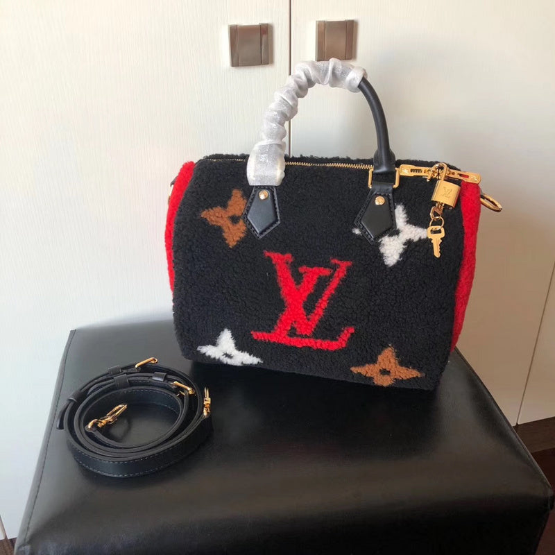 LOV2 Bags - Fashion Bags 2659