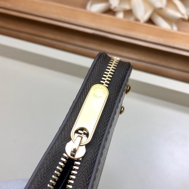 LOV2 Bags - Luxurious Bags 2403