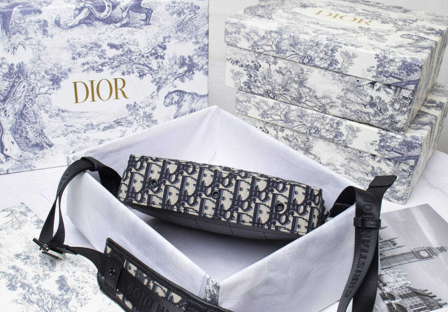 EN - New Arrival Bags DIR 102