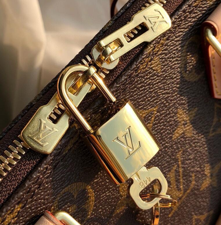 SAMC - LOV Bags - 3011