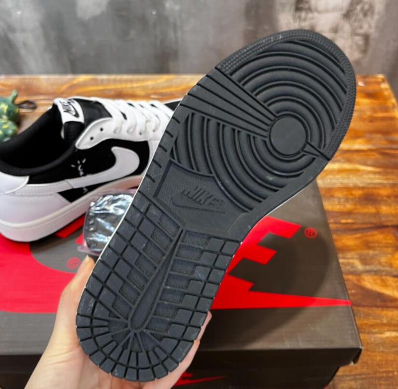SAMC - NKE Shoes - 862