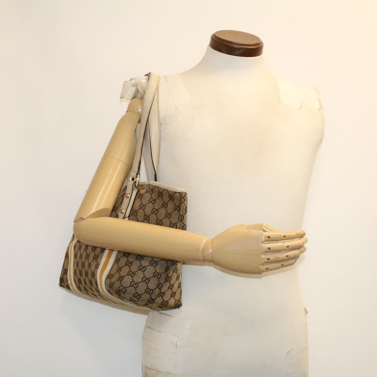 GUCCI GG Canvas Sherry Line Tote Bag Beige Yellow 137396 41322