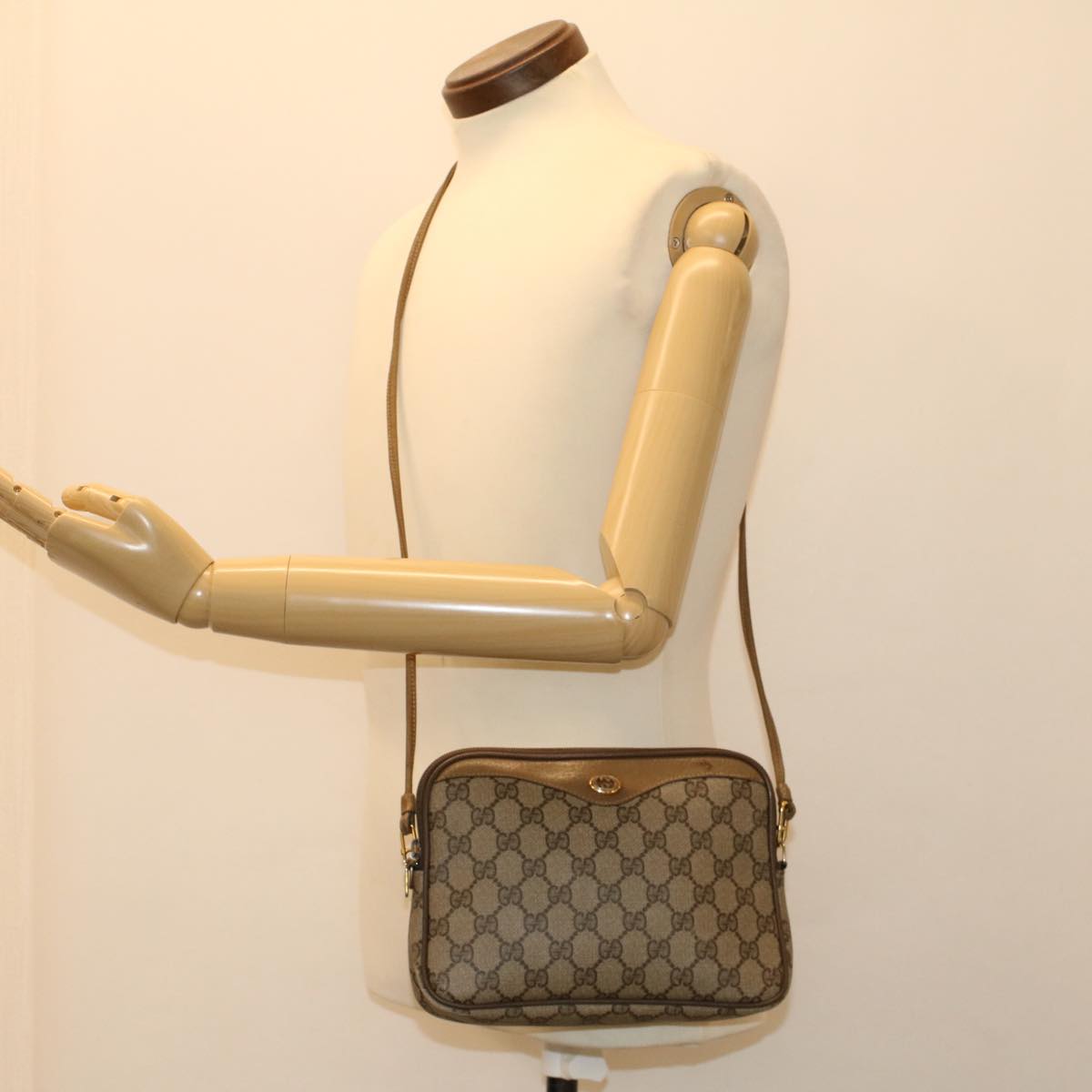 GUCCI GG Canvas Shoulder Bag PVC Leather Beige 45871