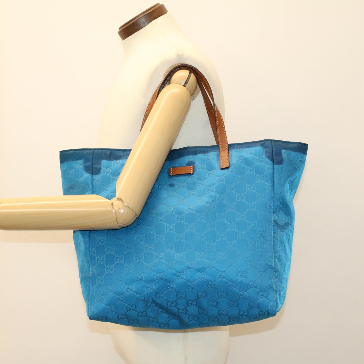 GUCCI GG Canvas Tote Bag Blue 46671