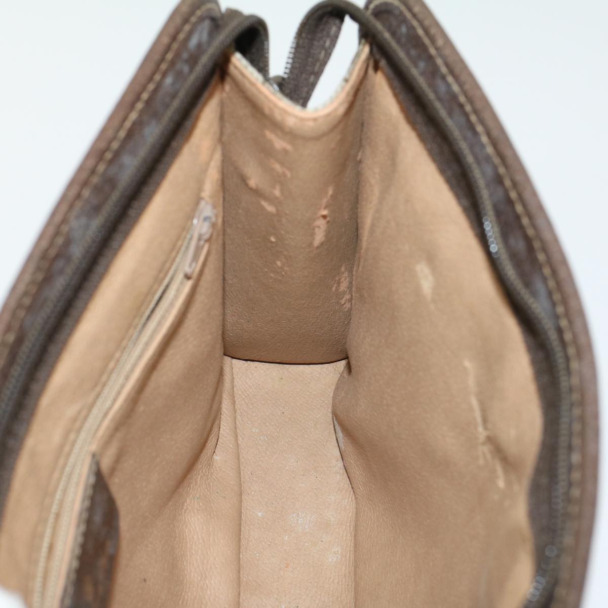 GUCCI GG Canvas Clutch Bag PVC Leather Beige 97.01.037 48147