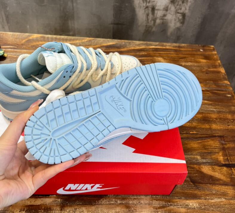 SAMC - NKE Shoes - 174