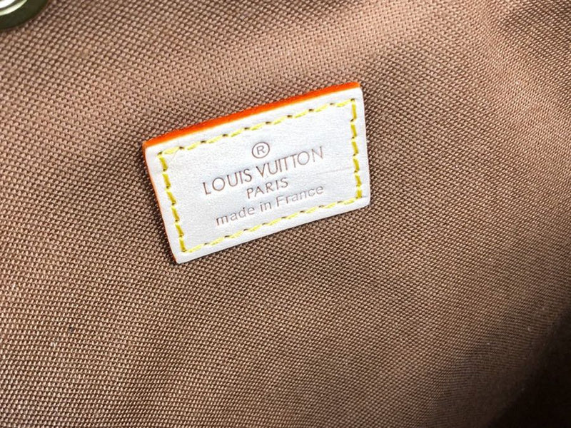 LOV2 Bags - Luxurious Bags 1959
