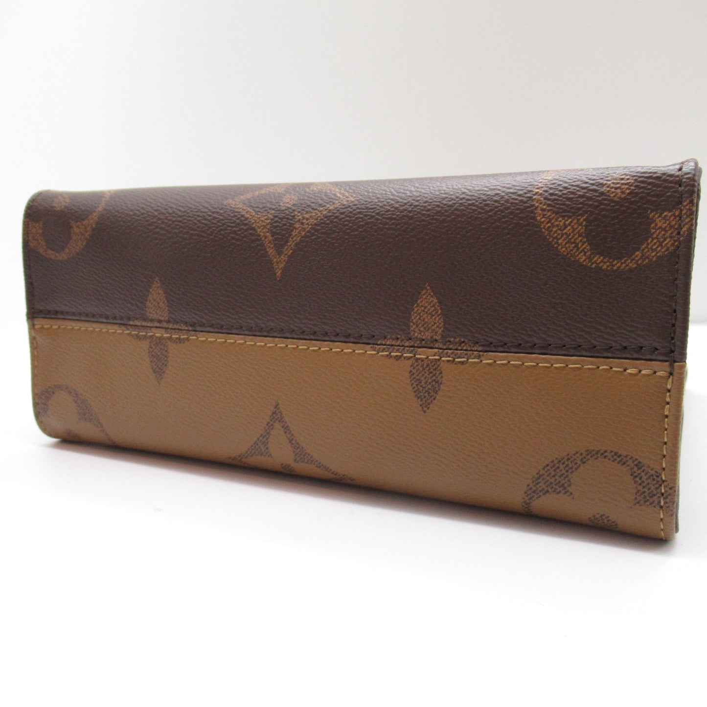Louis Vuitton Louis Vuitton On The Gor PM Tote Bag PVC Coated Canvas Monogram Giant Reversee Brown M46373