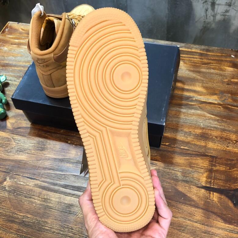 SAMC - NKE Shoes - 1790