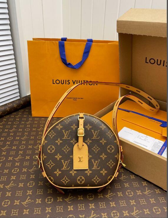 SAMC - LOV Bags - 1324