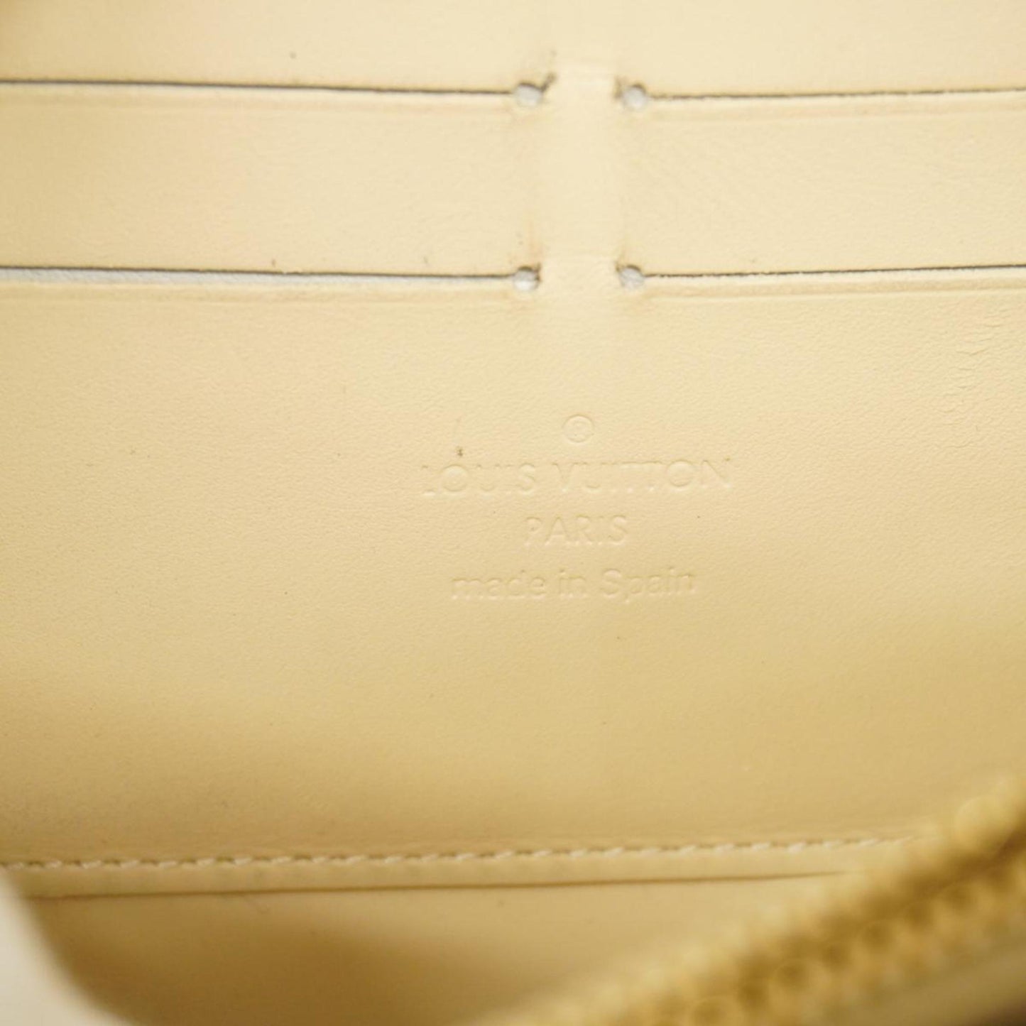 Louis Vuitton Zippy Wallet Patent Leather Wallet ()