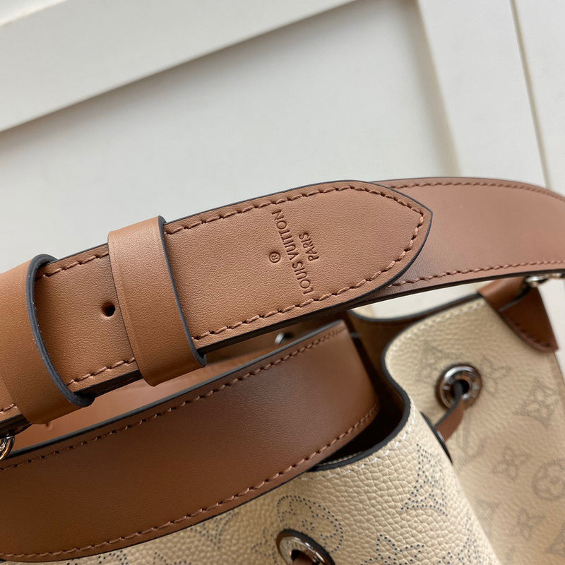 LOV2 Bags - Luxurious Bags 1835
