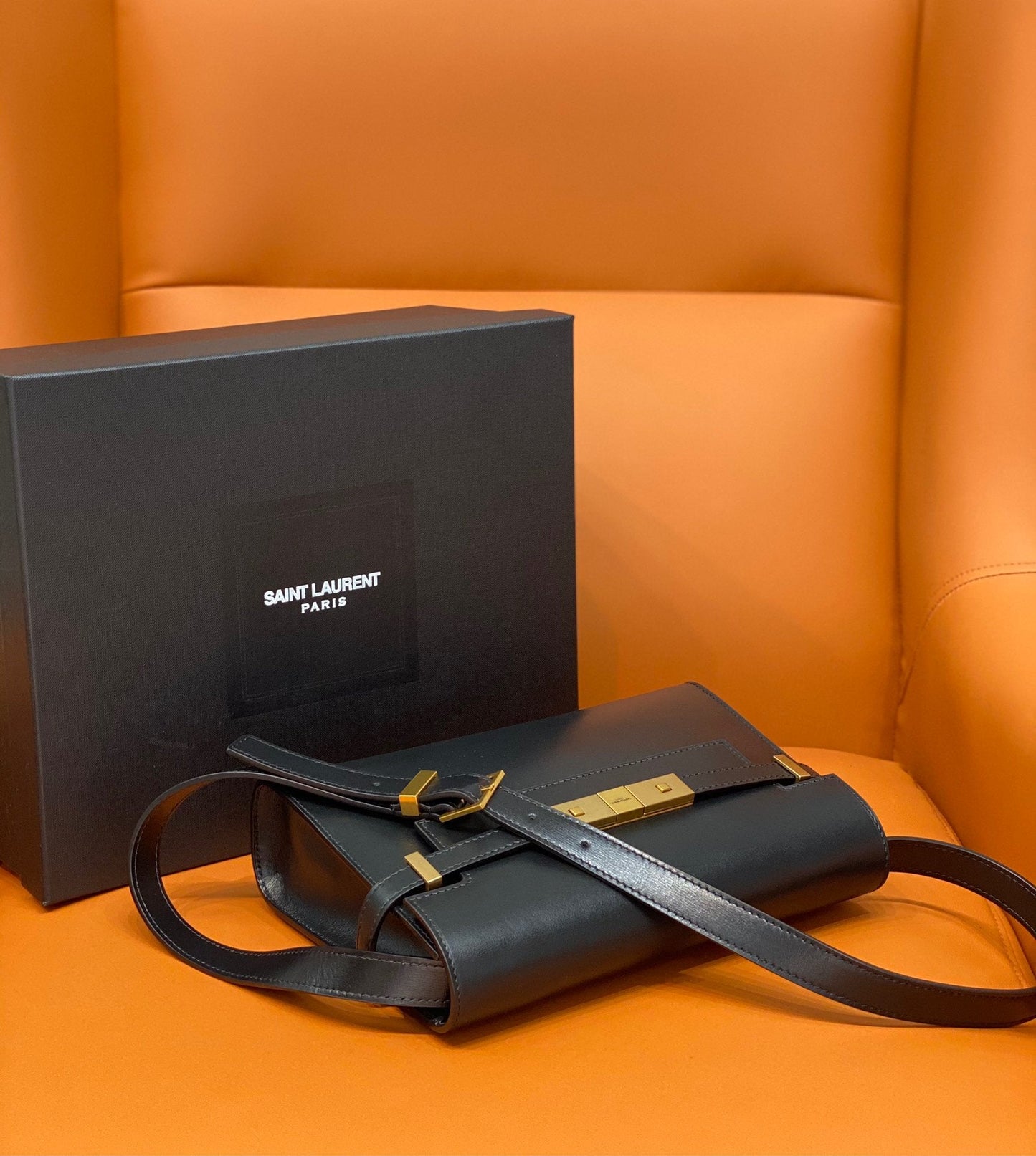 GLAMI Manhattan Small Shoulder Bag Black For Women 9.4in/24cm YSL 6756260SX0W1000