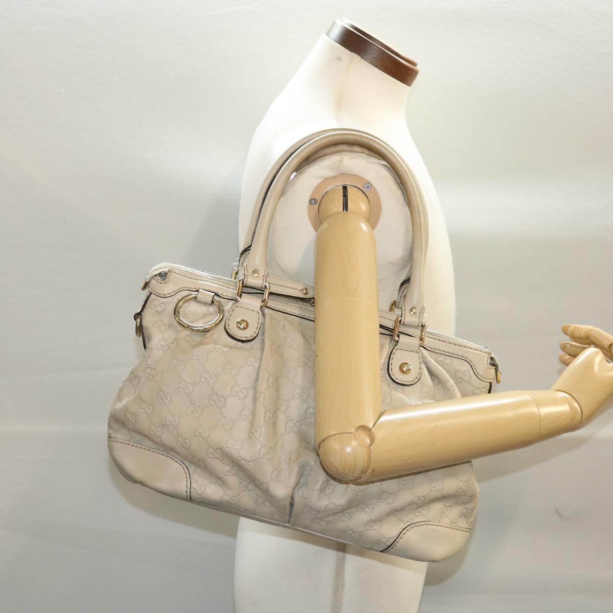 GUCCI GG Canvas Sukey Hand Bag Cream 247902 50168