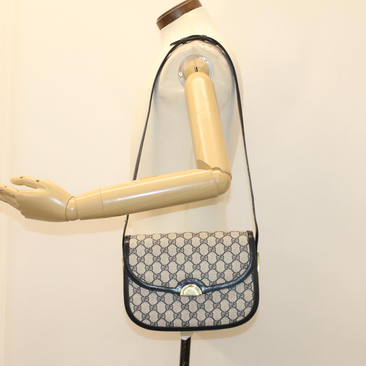 GUCCI GG Canvas Shoulder Bag PVC Leather Navy 50490