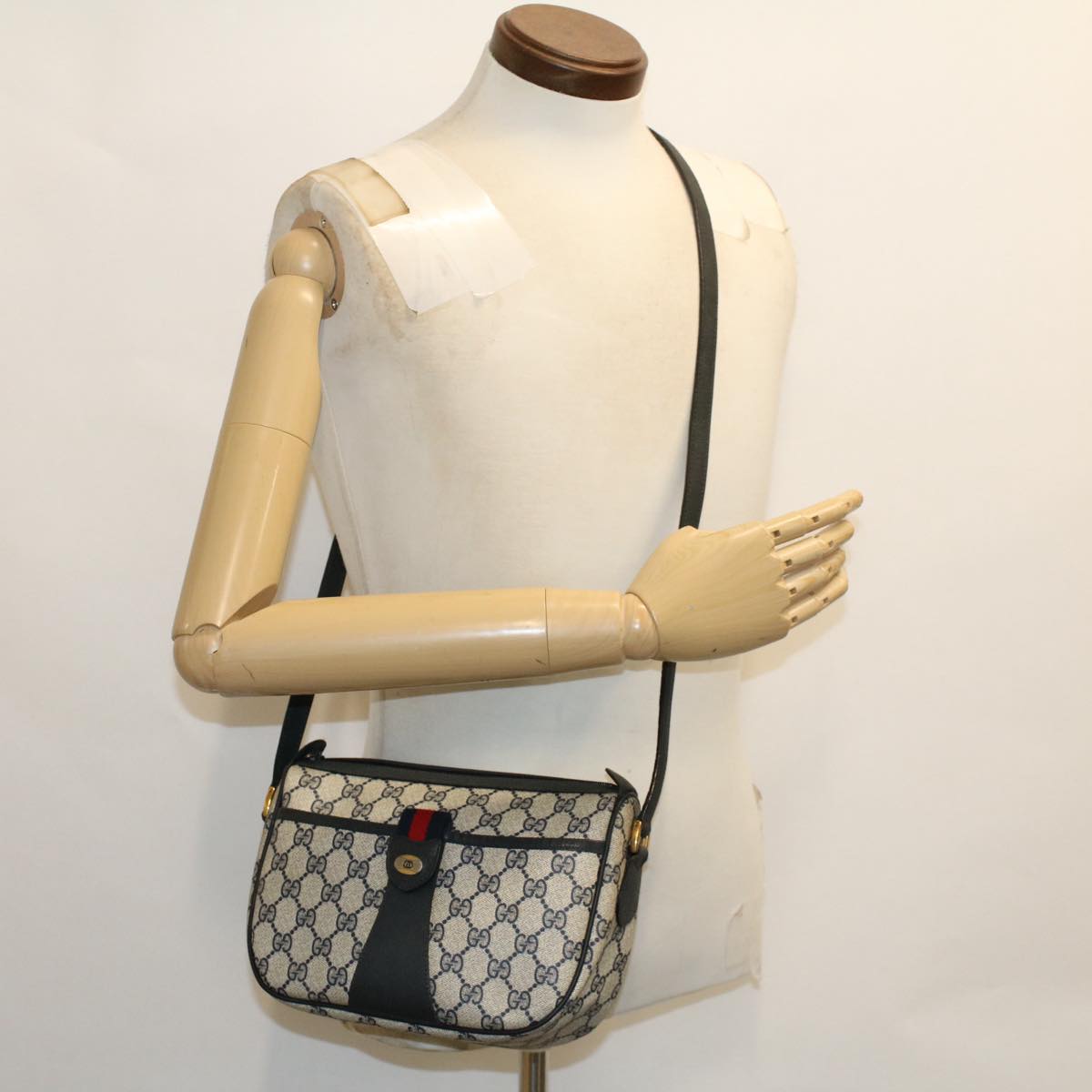 GUCCI GG Canvas Sherry Line Shoulder Bag PVC Leather Navy Red 50566