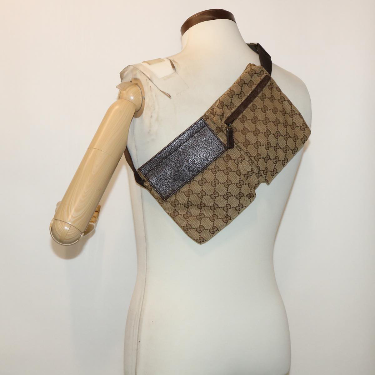 GUCCI GG Canvas Waist bag Leather Beige 28566 50781
