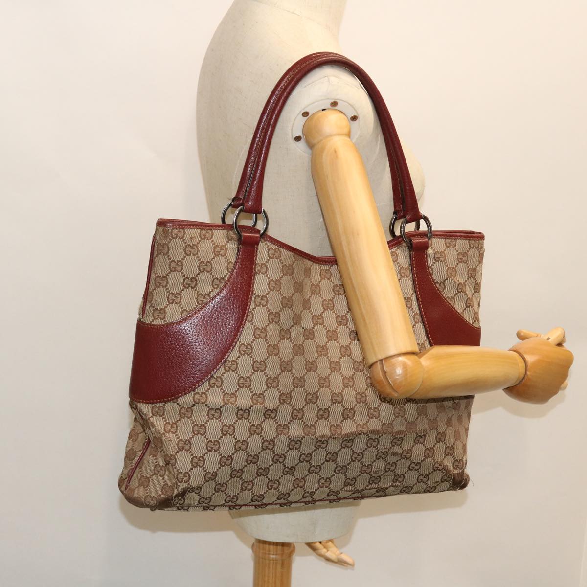 GUCCI GG Canvas Tote Bag Beige Red 113016 51639