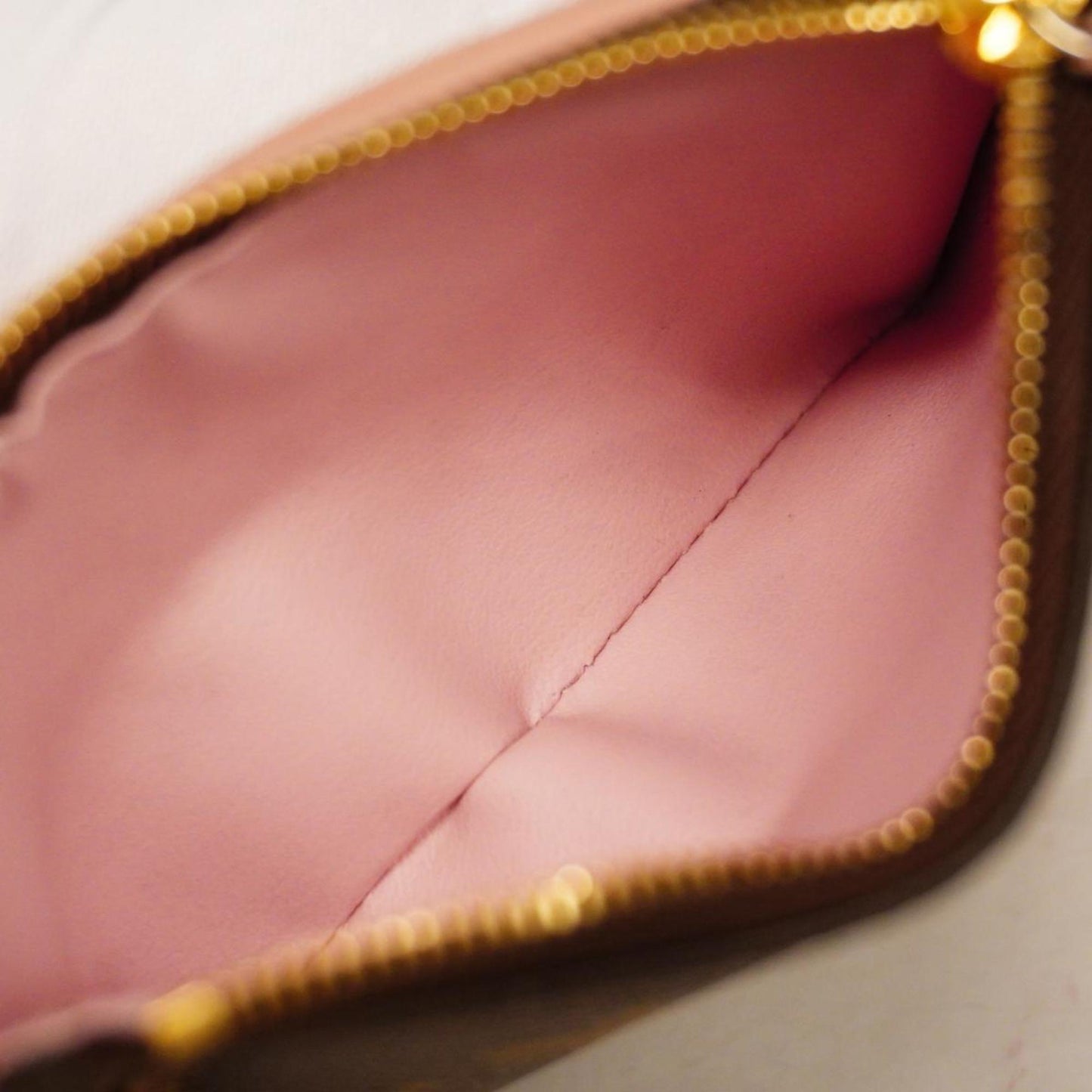 Louis Vuitton Portefeuille Canvas Wallet ()
