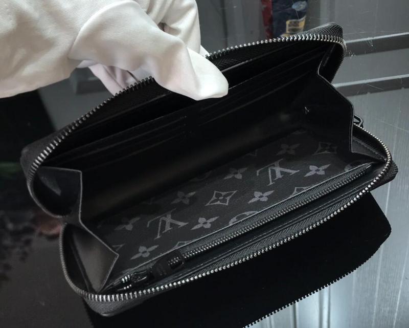 SAMC - LOV Bags - 2336