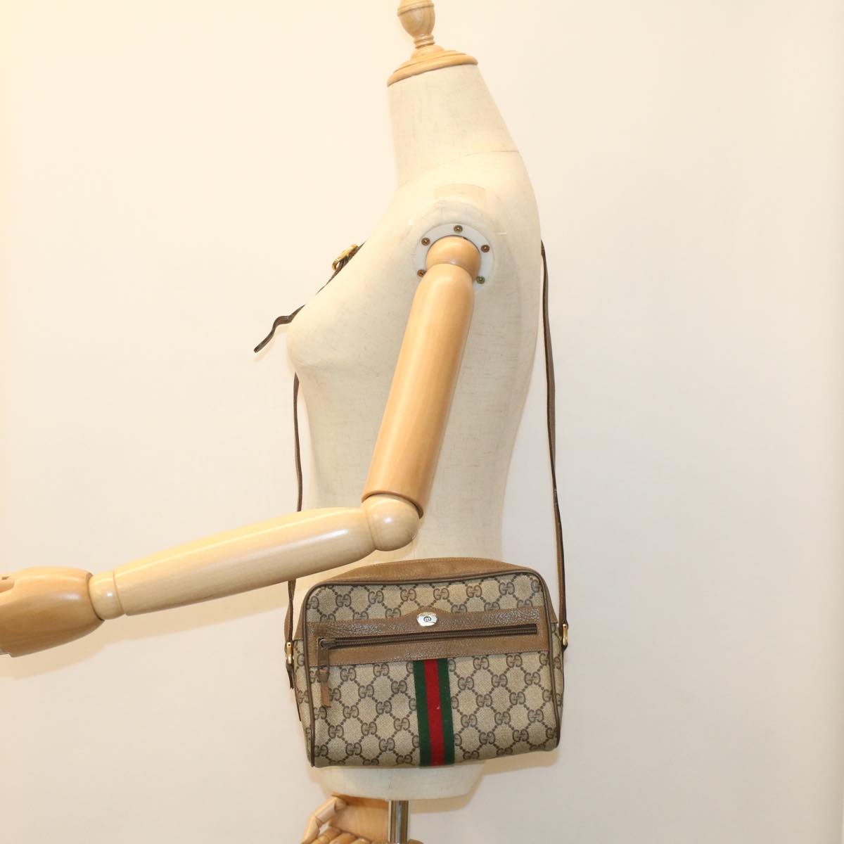 GUCCI GG Canvas Web Sherry Line Shoulder Bag Beige Red 68 02 004 54127