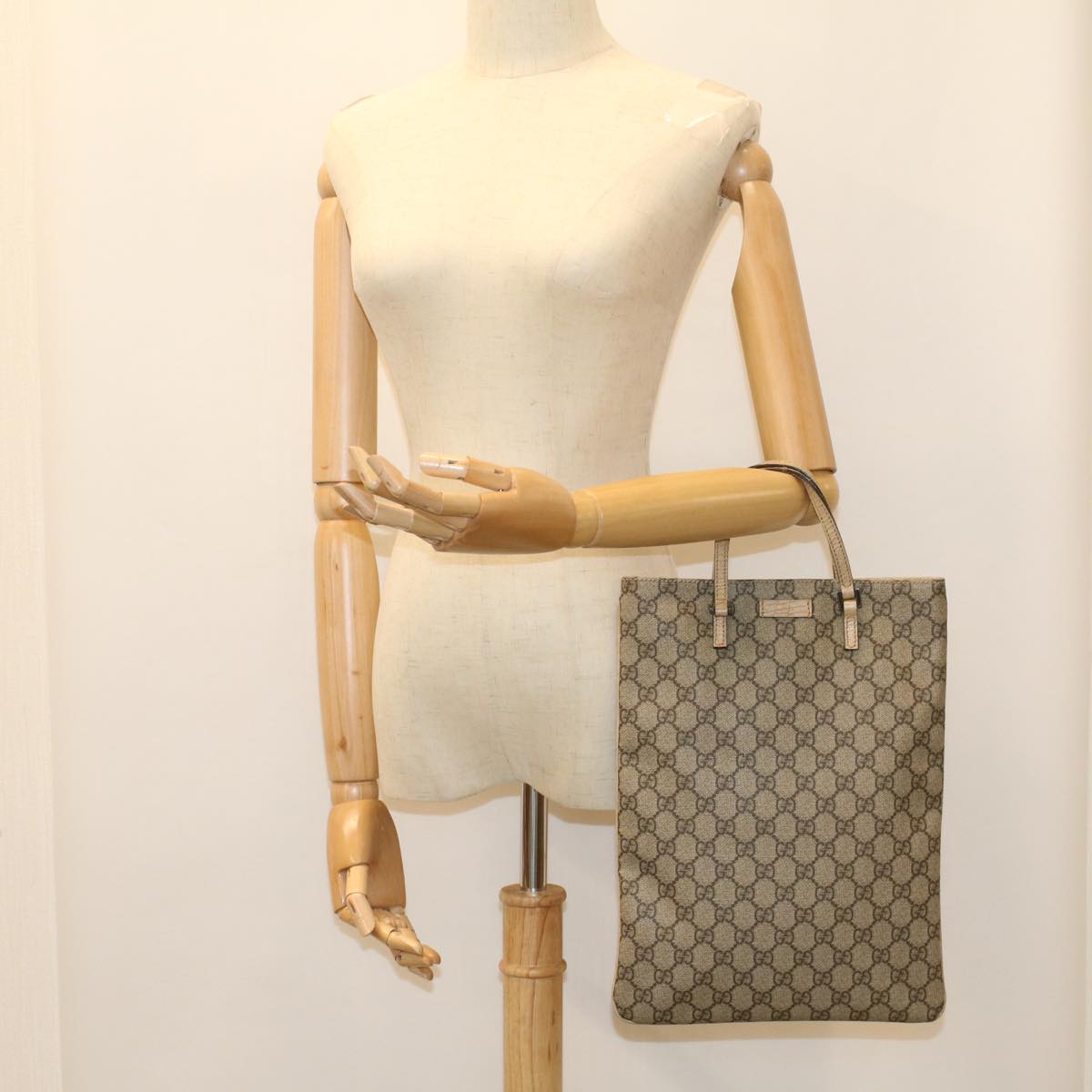 GUCCI GG Supreme Hand Bag PVC Leather Beige 117551002122 54540