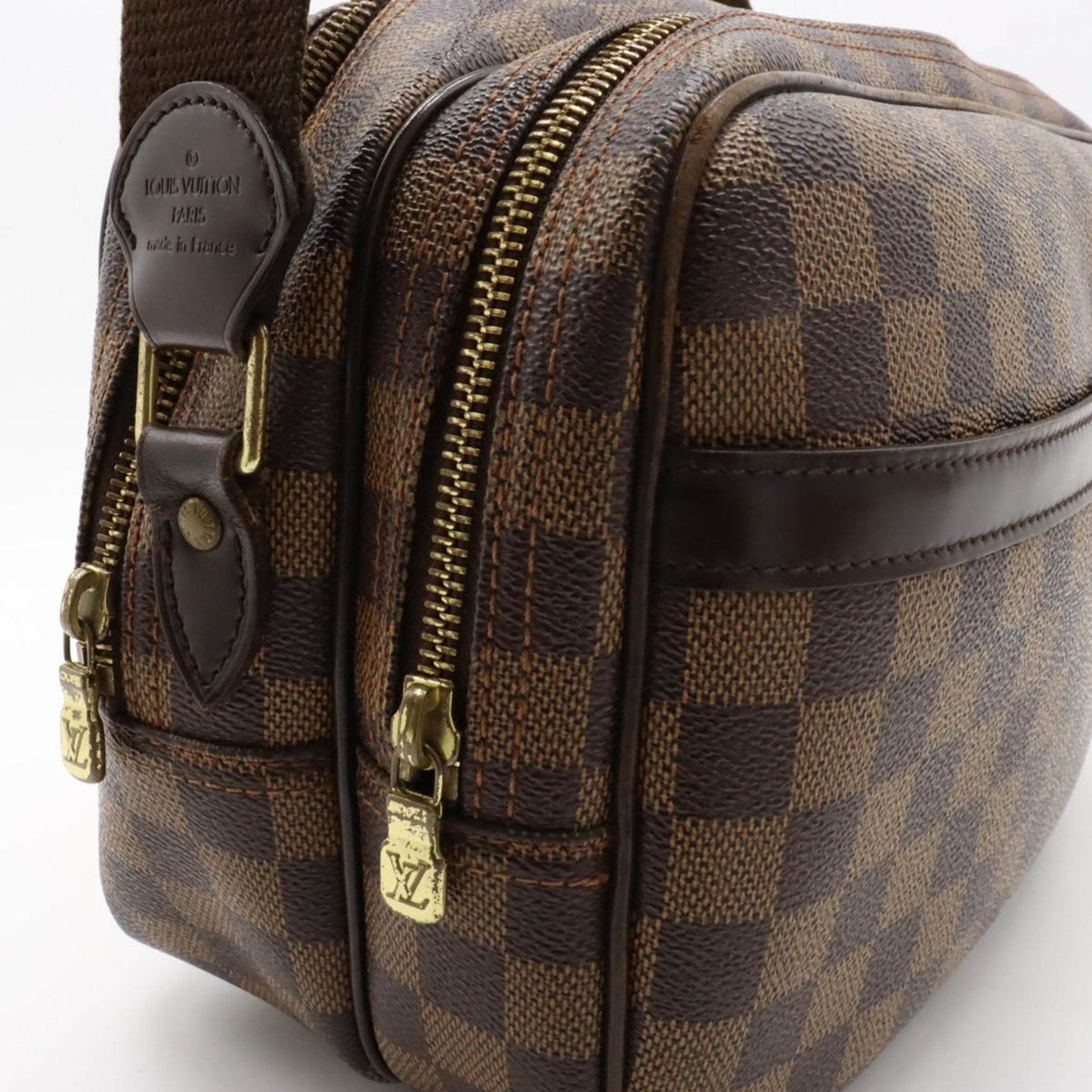 Louis Vuitton Reporter Canvas Shoulder Bag ()