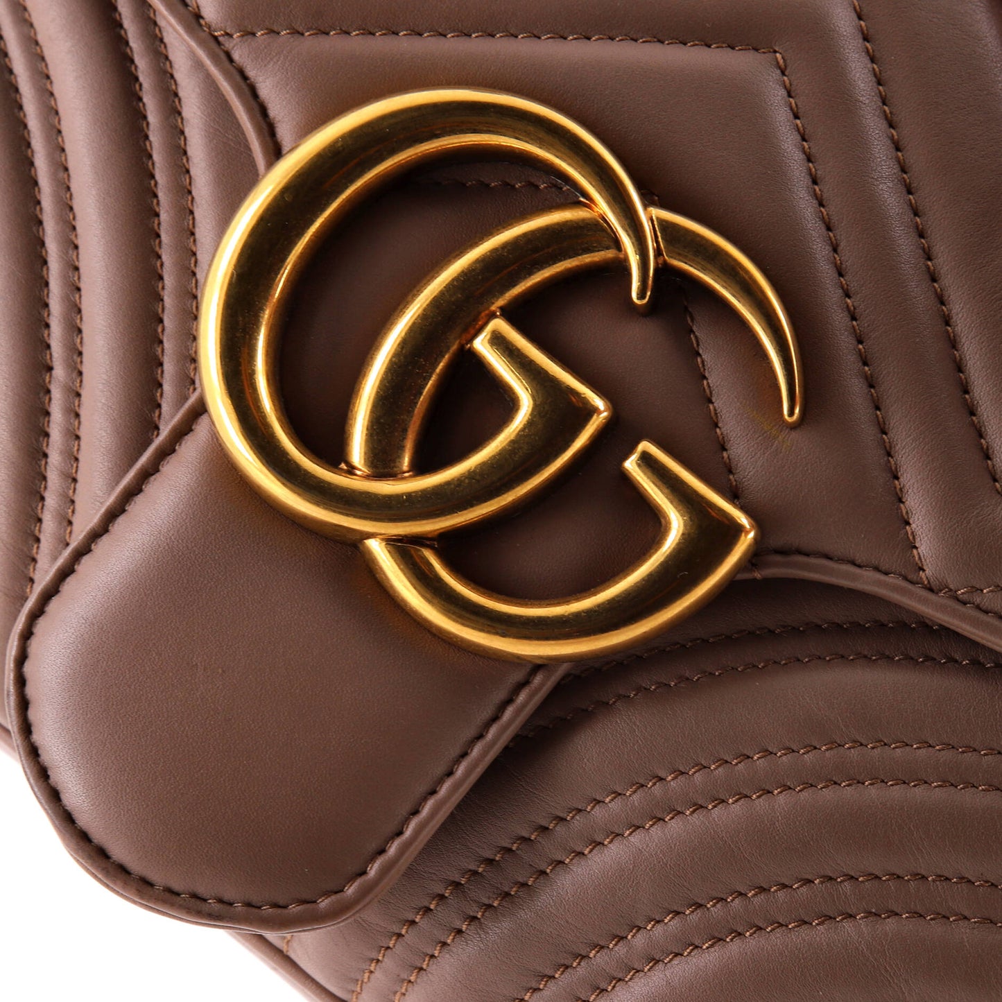 GG Marmont Flap Bag Matelasse Leather Medium