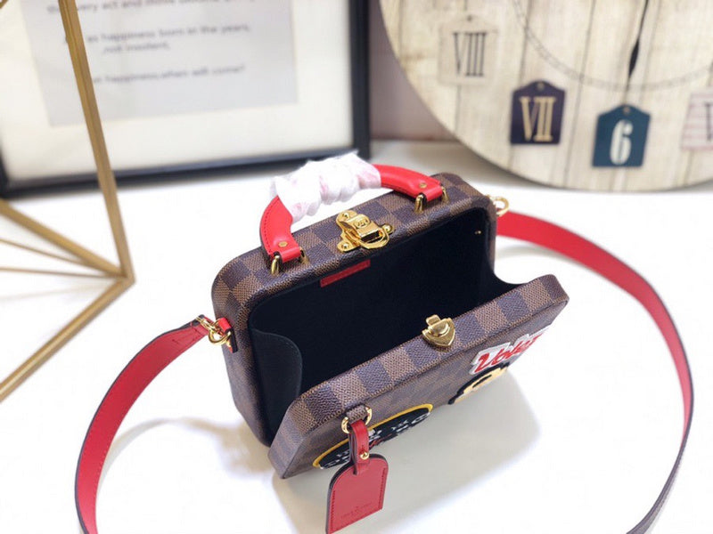 LOV2 Bags - Luxurious Bags 1688