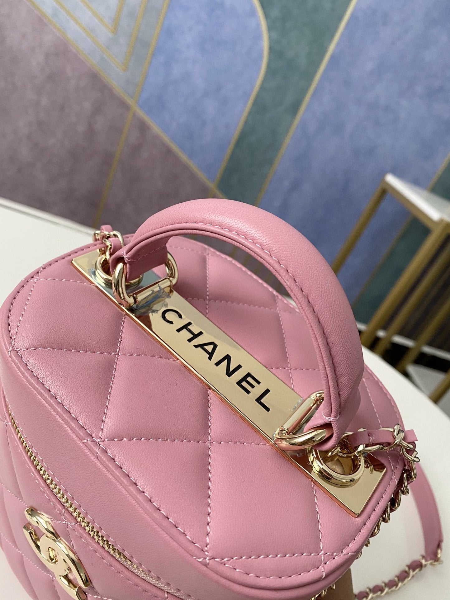 CHLVanity Case Gold Hardware PiNike For Women Handbags, Shoulder Bags 9.4in/24cm