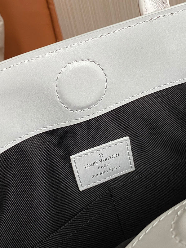 LOV2 Bags - Luxurious Bags 1235