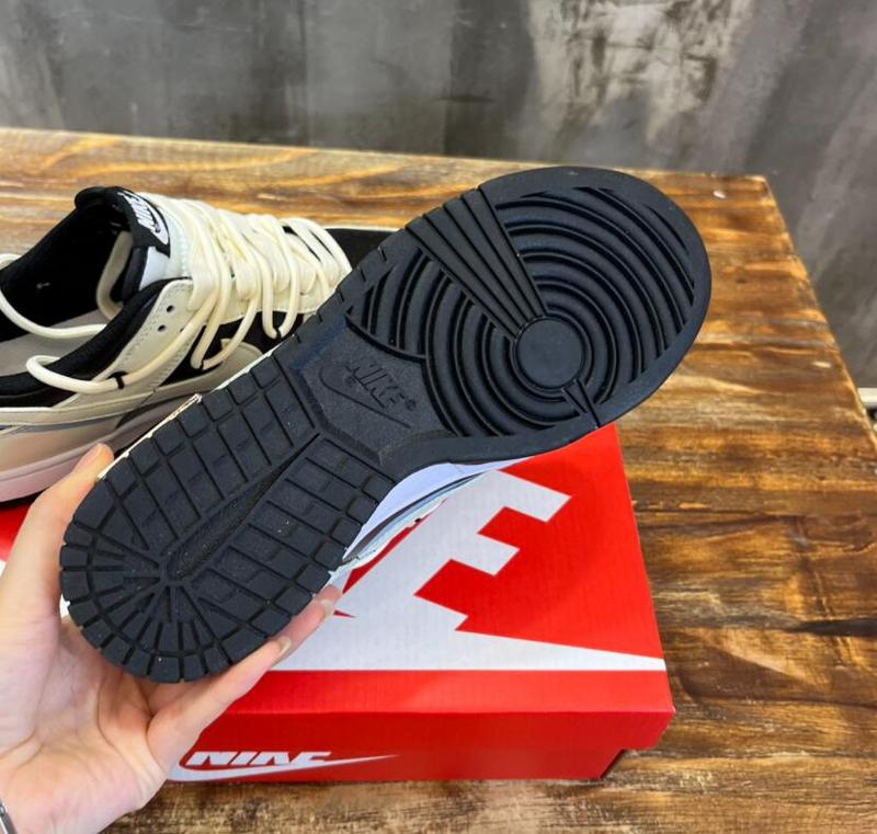 SAMC - NKE Shoes - 393