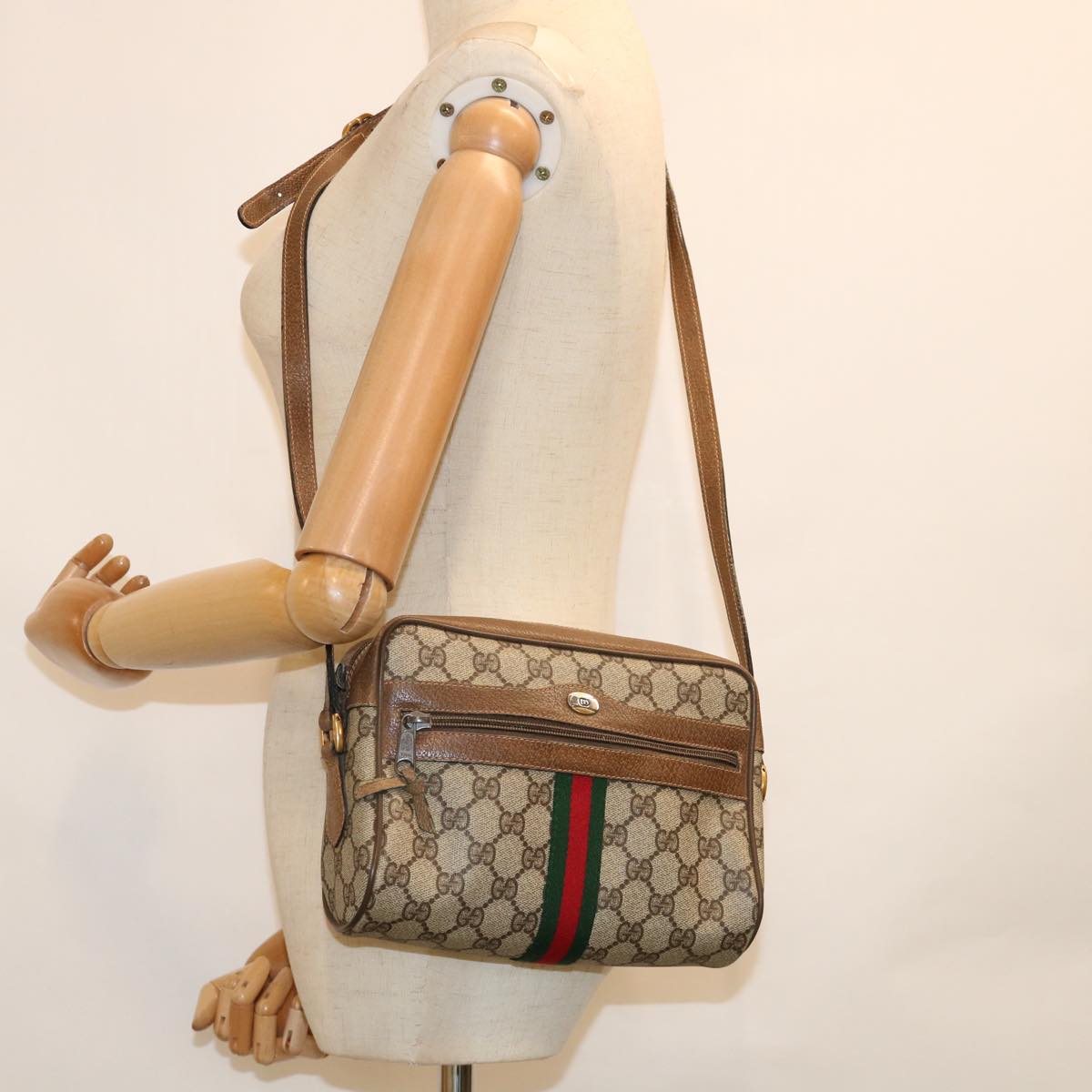GUCCI GG Supreme Web Sherry Line Shoulder Bag Beige Red 56 02 004 60741