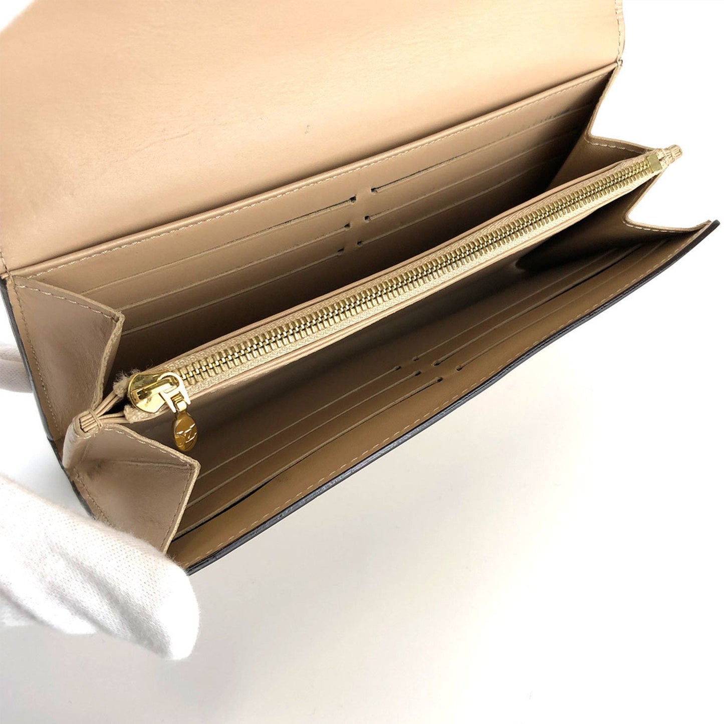 Louis Vuitton Louise Patent Leather Wallet ()